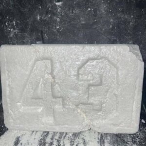 Alternative view of COLOMBIAN COCAINE